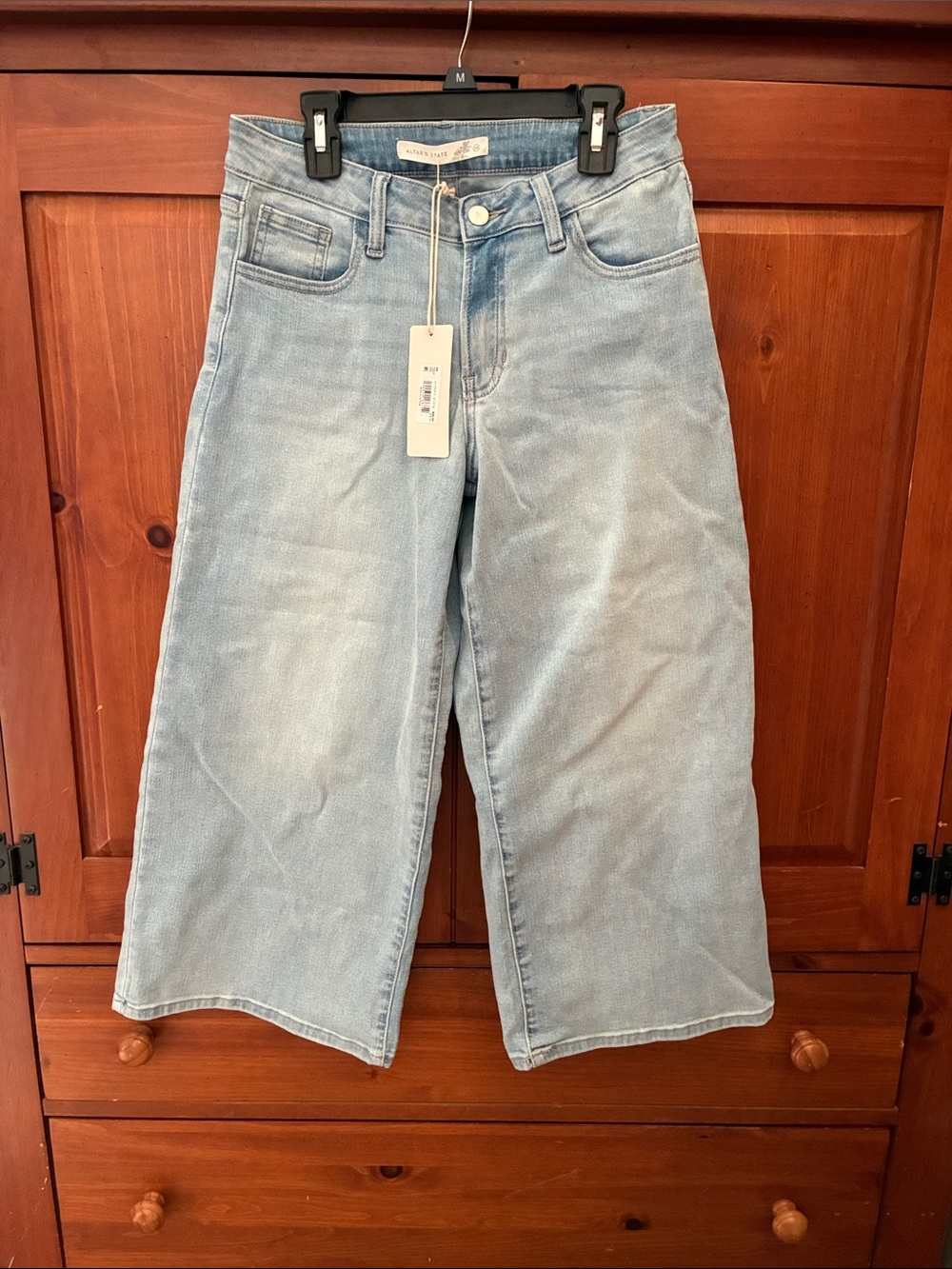 Altar'd State Light Blue Cropped Wide-Leg Jeans